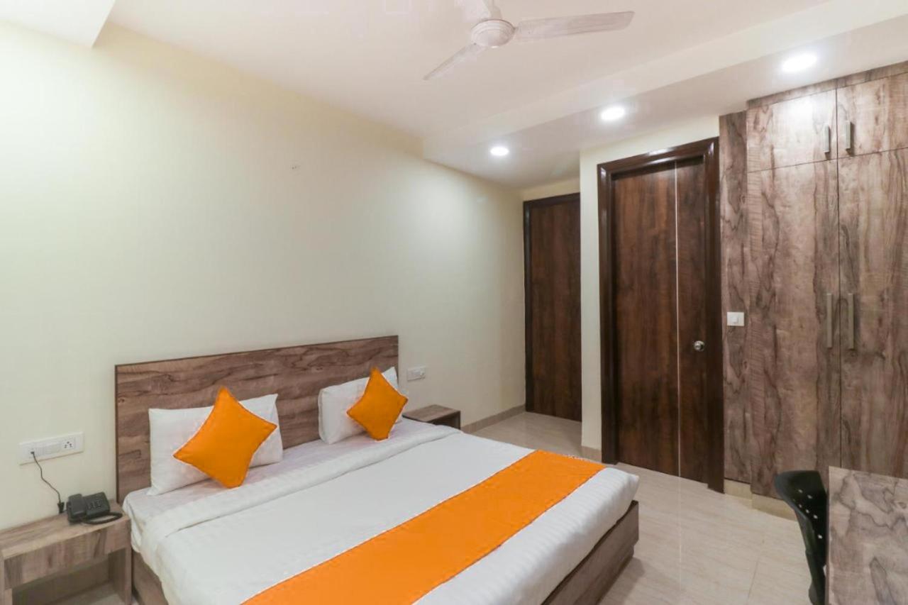 Fabhotel Comfort Residency II Gurgaon Exteriör bild